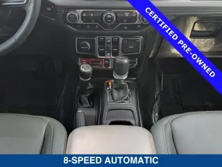 Jeep Gladiator 2025 4x4 Mojave 4p Cabina de Tripulante 5,0 ft. CA