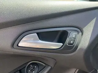 Ford Focus 2018 SE 4p Sedan