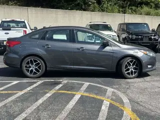 Ford Focus 2018 SE 4p Sedan