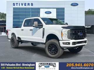 Ford F-250 Super Duty 2024 4x4 XLT 4dr Crew Cab 6.8 ft. SB Pickup