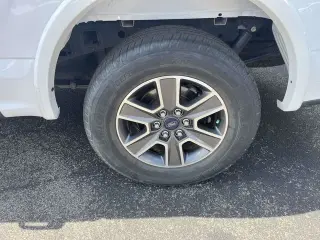 Ford F-150 2017 4x2 Lariat 4p SuperCrew 5.5 ft. SB