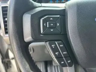 Ford F-150 2017 4x2 Lariat 4p SuperCrew 5.5 ft. SB