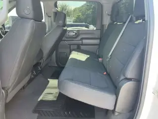 Chevrolet Silverado 2500HD 2022 4x4 Custom 4dr Crew Cab SB