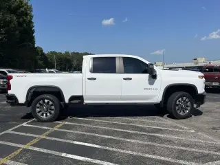 Chevrolet Silverado 2500HD 2022 4x4 Custom 4dr Crew Cab SB