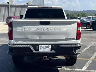 Chevrolet Silverado 2500HD 2022 4x4 Custom 4dr Crew Cab SB