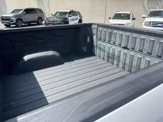 GMC Sierra 1500 2021 4x4 AT4 4p Crew Cab 5.8 ft. CB