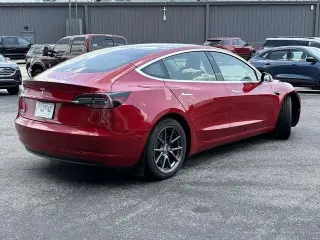 Tesla Model 3 2020 AWD Standard Range 4dr Fastback