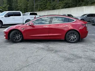 Tesla Model 3 2020 AWD Standard Range 4dr Fastback