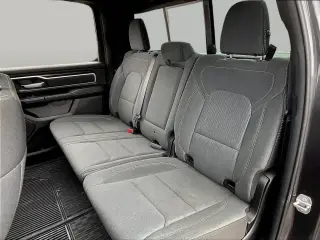 Ram 1500 2022 4x4 Big Horn 4p Crew Cab 5.6 ft. SB Camioneta