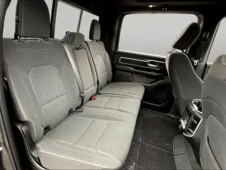 Ram 1500 2022 4x4 Big Horn 4p Crew Cab 5.6 ft. SB Camioneta