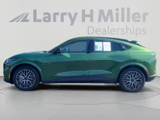 Ford Mustang Mach-E 2026 AWD Premium 4p SUV