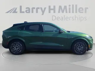 Ford Mustang Mach-E 2026 AWD Premium 4p SUV