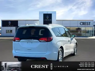 Chrysler Pacifica 2017 Touring-L Minivan de 4 puertas
