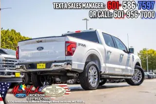 Ford F-150 2024 4x4 Lariat 4dr SuperCrew 5.5 pies SB