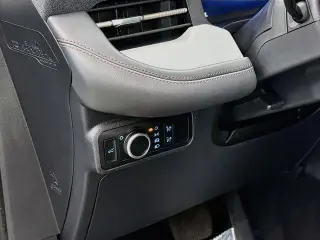 Ford Explorer 2025 AWD Active 4dr SUV