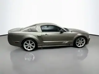 Ford Mustang 2005 GT Premium 2p Fastback