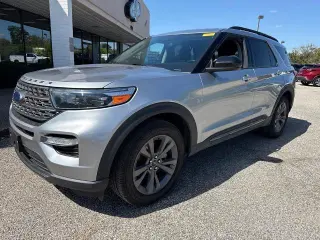 Ford Explorer 2023 XLT 4p SUV