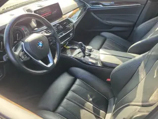 BMW Serie 5 2019 530e iPerformance 4p Sedan