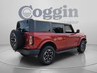 Ford Bronco 2024 4x4 Outer Banks 4p SUV
