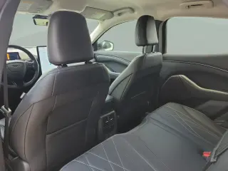 Ford Mustang Mach-E 2024 AWD Select 4dr SUV