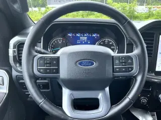 Ford F-150 2023 4x4 XLT 4p SuperCrew 5.5 ft. SB