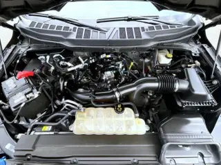 Ford F-150 2023 4x4 XLT 4p SuperCrew 5.5 ft. SB