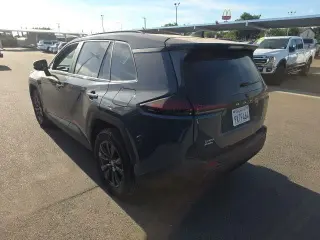 Toyota RAV4 2026 AWD LE 4dr SUV