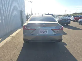Toyota Camry 2025 SE 4p Sedan