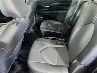 Toyota Grand Highlander 2024 XLE 4p SUV
