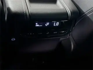 Toyota Grand Highlander 2024 XLE 4p SUV