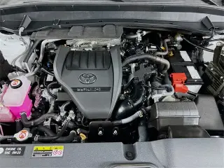 Toyota Grand Highlander 2024 XLE 4p SUV