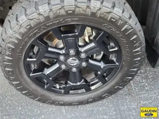 Nissan Titan XD 2019 4x4 S 4dr Crew Cab (Diésel)