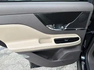 Lincoln Corsair 2023 AWD Standard 4p SUV