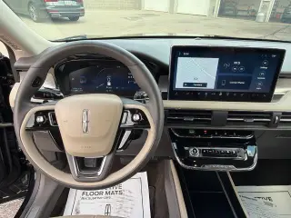 Lincoln Corsair 2023 AWD Standard 4p SUV
