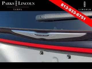 Chrysler Pacifica 2024 Touring L 4p Minivan