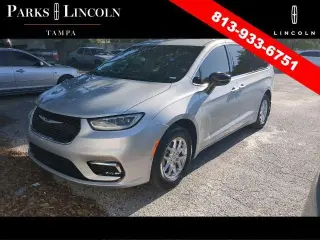 Chrysler Pacifica 2024 Touring L 4p Minivan