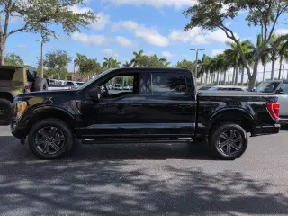 Ford F-150 2023 4x4 XLT 4p SuperCrew 6.5 ft. SB