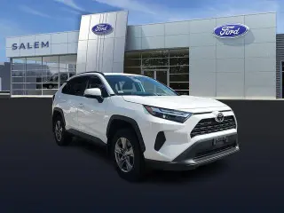 Toyota RAV4 2024 AWD XLE 4dr SUV