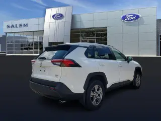 Toyota RAV4 2024 AWD XLE 4dr SUV