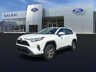 Toyota RAV4 2024 AWD XLE 4dr SUV
