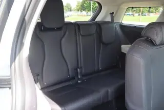 Kia Carnival 2024 EX Minivan 4puertas