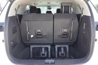 Kia Carnival 2024 EX Minivan 4puertas