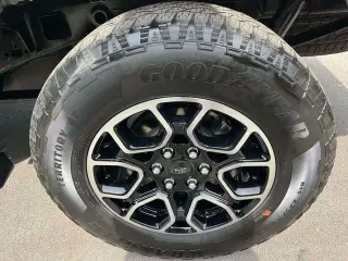 Ford F-150 2023 4x4 XLT 4dr SuperCrew 5.5 ft. SB