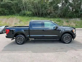 Ford F-150 2023 4x4 XLT 4p SuperCrew 5.5 ft. SB