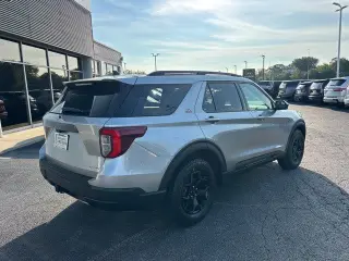Ford Explorer 2024 AWD Timberline 4p SUV
