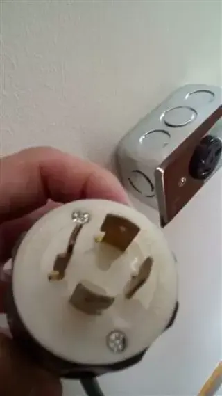 ELECTRICISTA CALASANZ URGENCIA