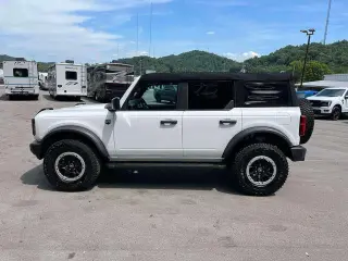 Ford Bronco 2023 4x4 Badlands Avanzado 4p SUV