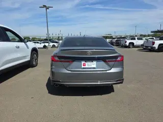 Toyota Camry 2025 XSE 4p Sedan