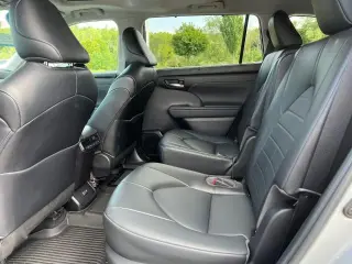 Toyota Highlander 2022 AWD XLE 4p SUV