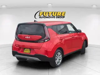 Kia Soul 2024 LX 4p Crossover